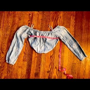 GUESS off-shoulder blue crop top